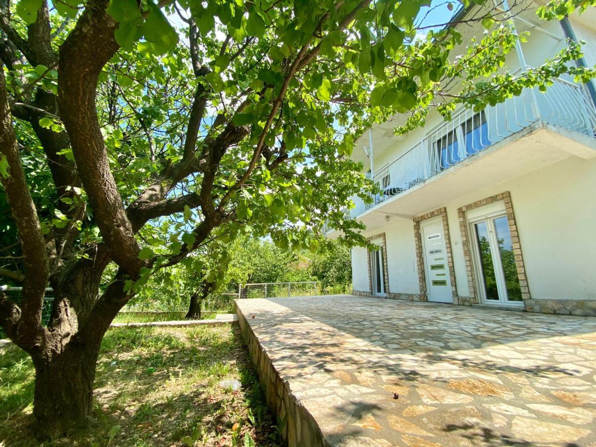 Guest House Ivano โมสตาร์ ภายนอก รูปภาพ
