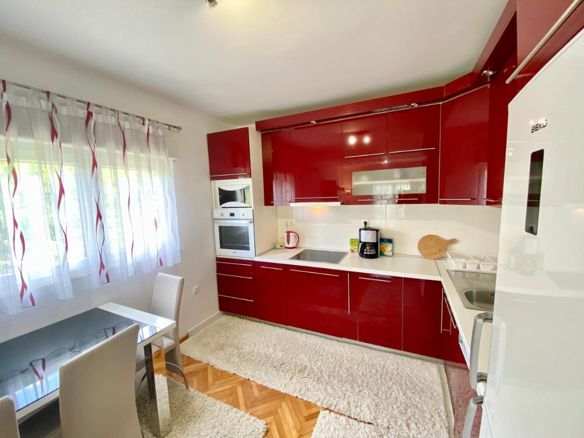 Guest House Ivano โมสตาร์ ภายนอก รูปภาพ