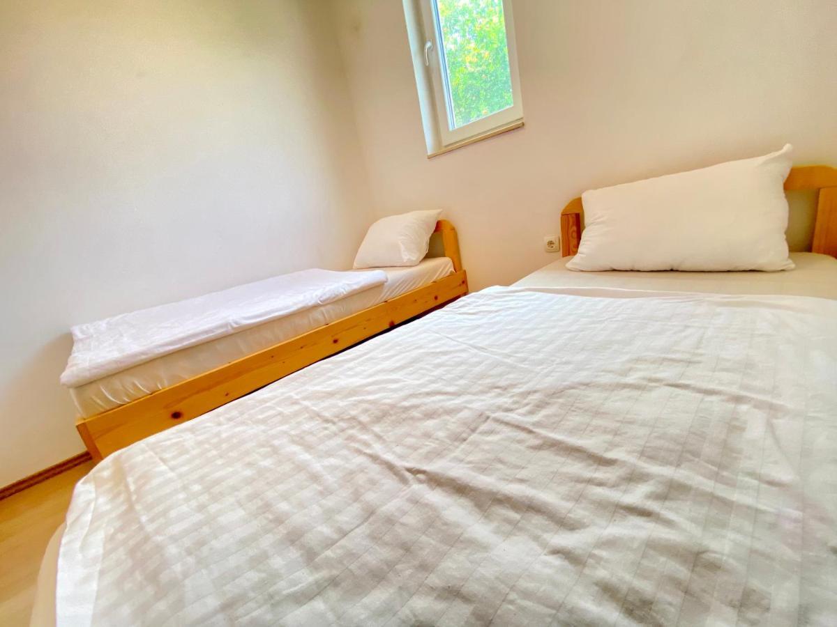 Guest House Ivano โมสตาร์ ภายนอก รูปภาพ